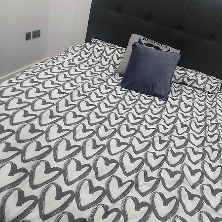 Spacious Unique City Apartments Бирмингам Екстериор снимка