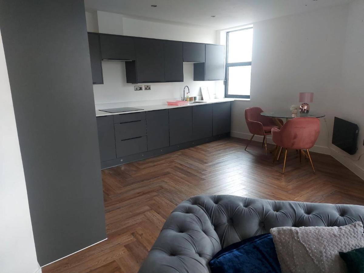 Spacious Unique City Apartments Бирмингам Екстериор снимка